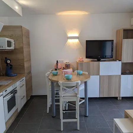 Apartment Sol-y-days Hesperides, Moderne Et Confortable A 50m De La Plage
